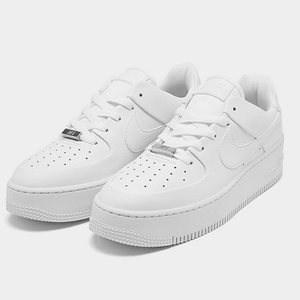 Nike Air Force 1 AF1 Sage Low